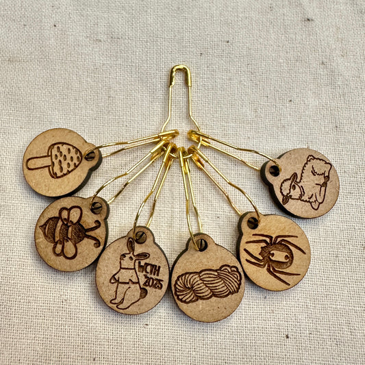 2025 Yarn Hop Stitch Marker Set